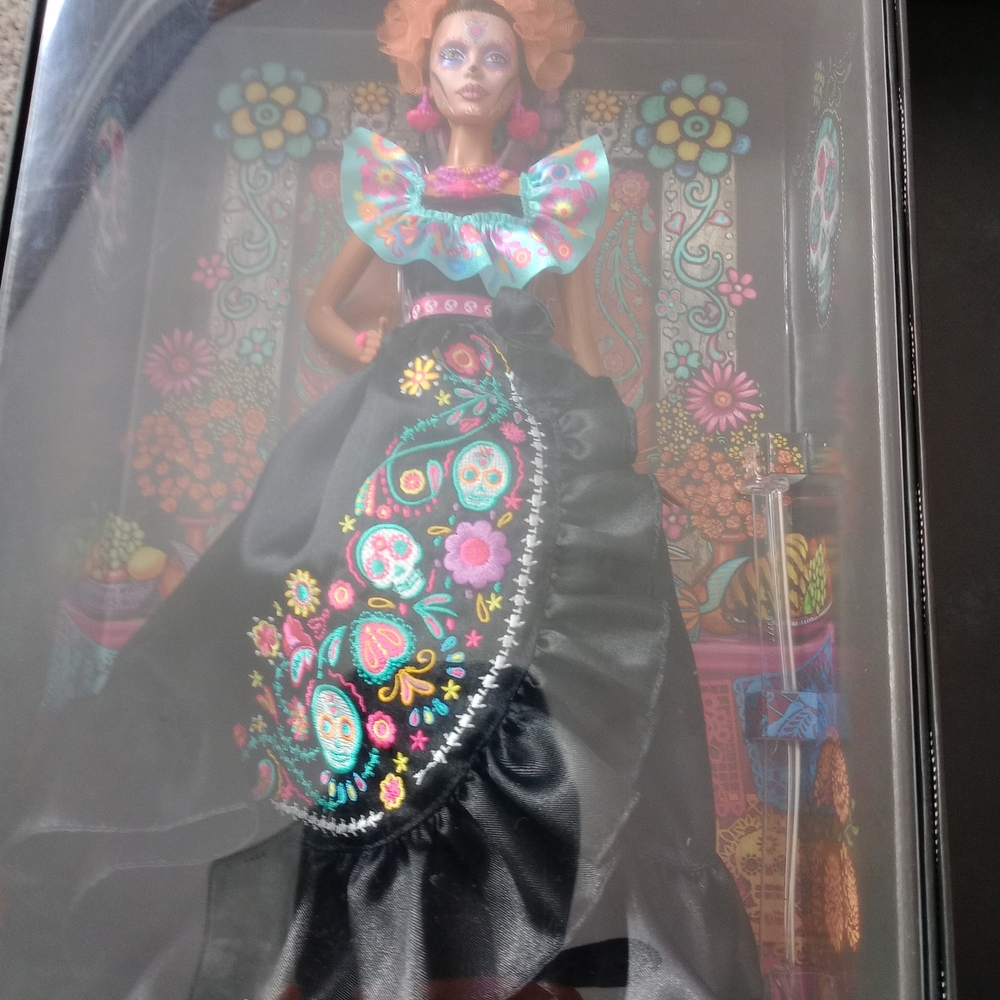 Barbie Dia De Los Muertos 2024 Barbie Doll Day of the Dead Mattel New In Box.